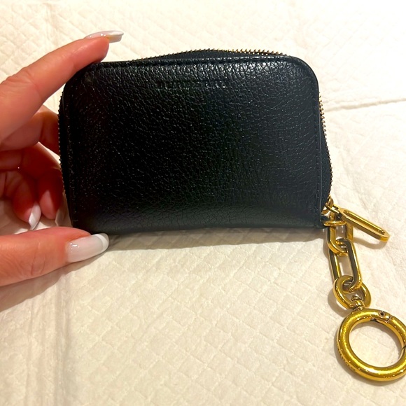 Compact Burberry  wallet with attached keychain. - Picture 5 of 10